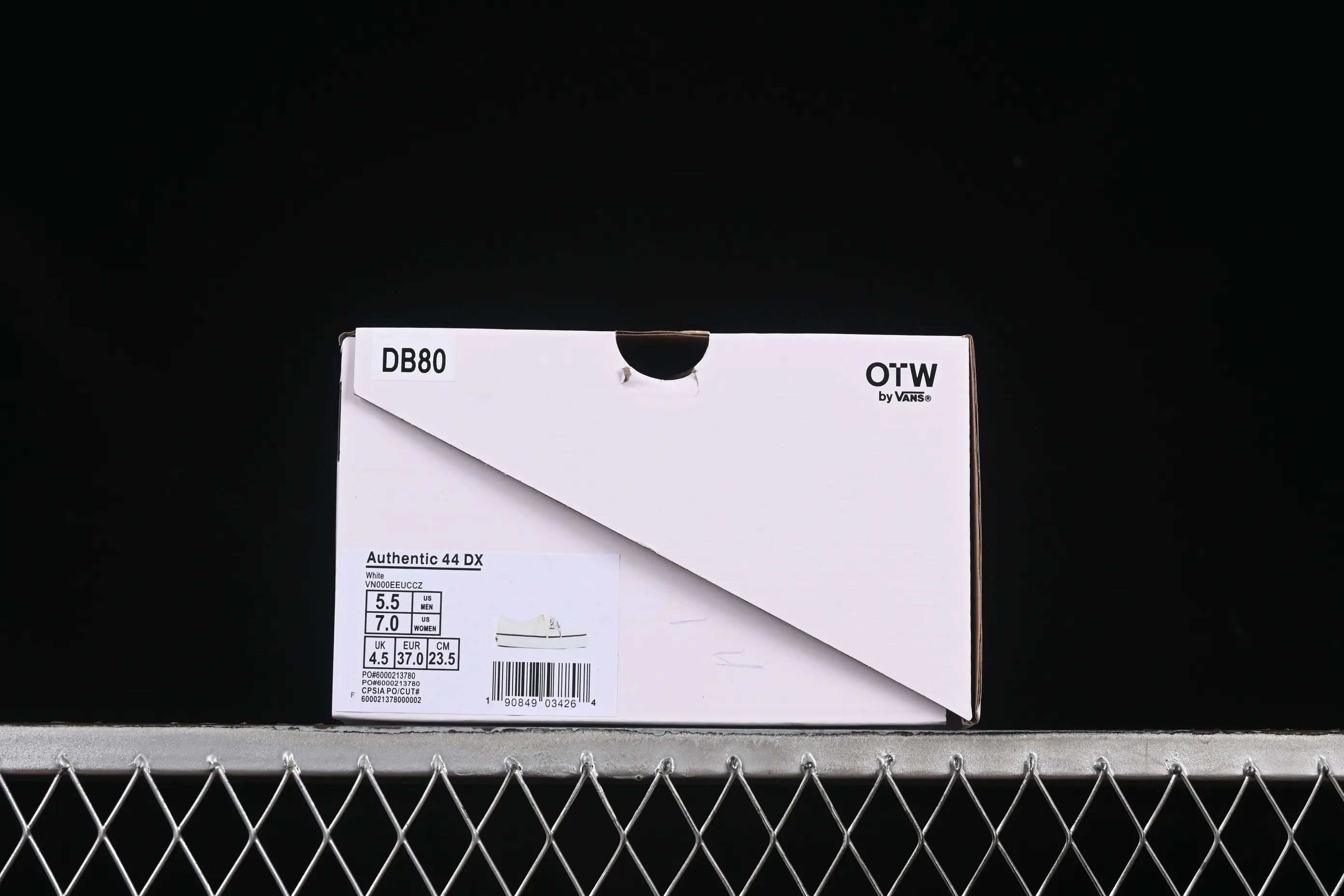 All categories Vans Vans series Vans Low Vans low-top Vans Authentic 44 DX checkerboard slip-on lazy skate shoes VN000EEUCCZ